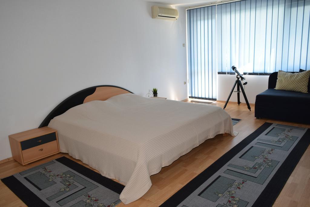 Hotel Eva ラヴダ エクステリア 写真