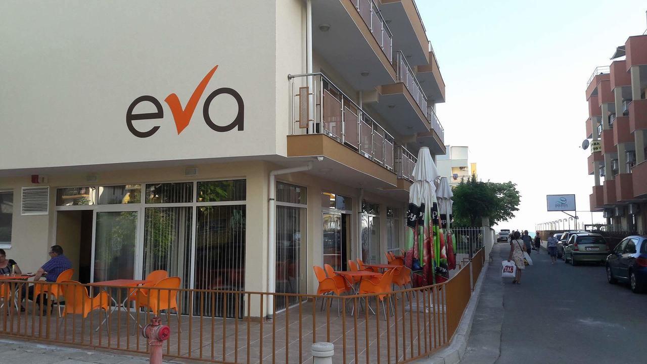 Hotel Eva ラヴダ エクステリア 写真